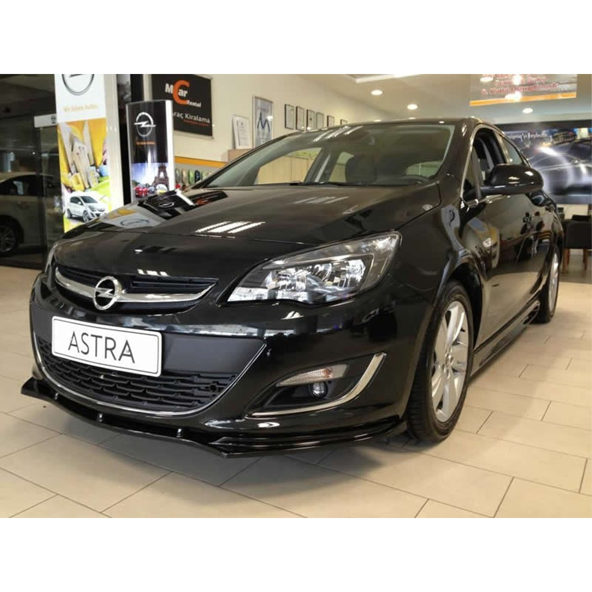Astra J glossy splitter