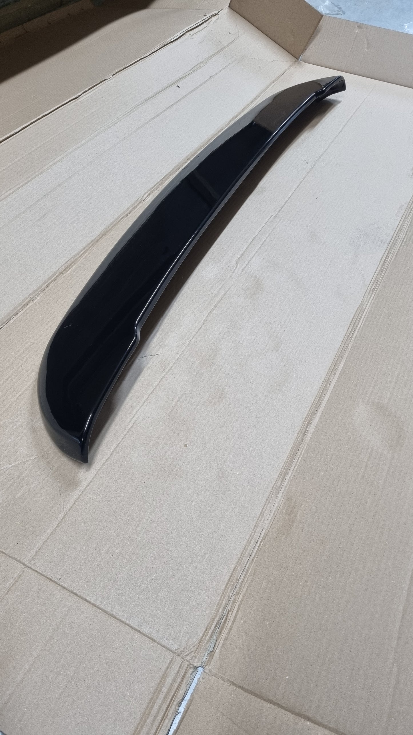 Vw transporter t6 bootspoiler