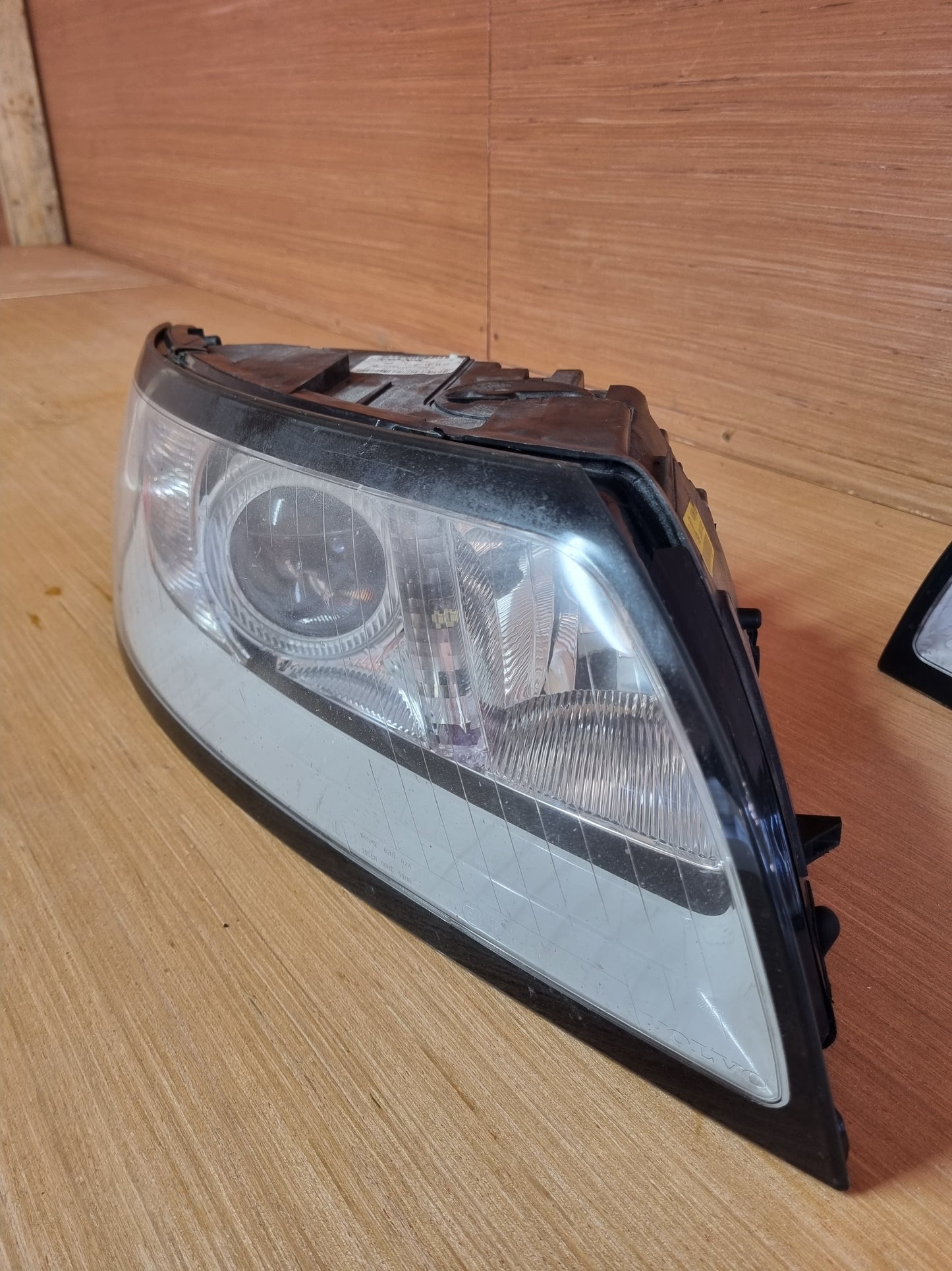 Volvo s40 headlights 2010