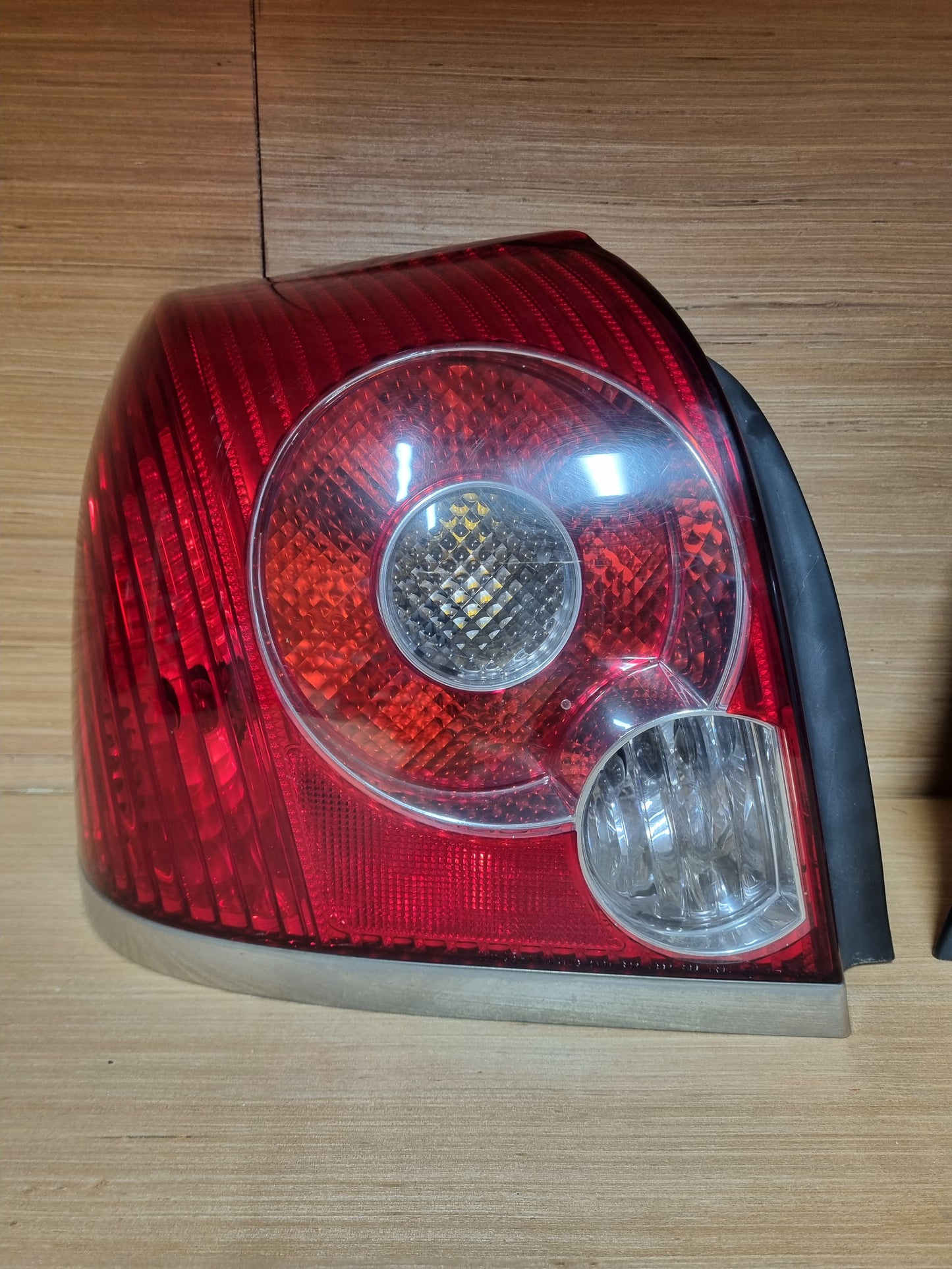 Toyota avensis facelift taillights used