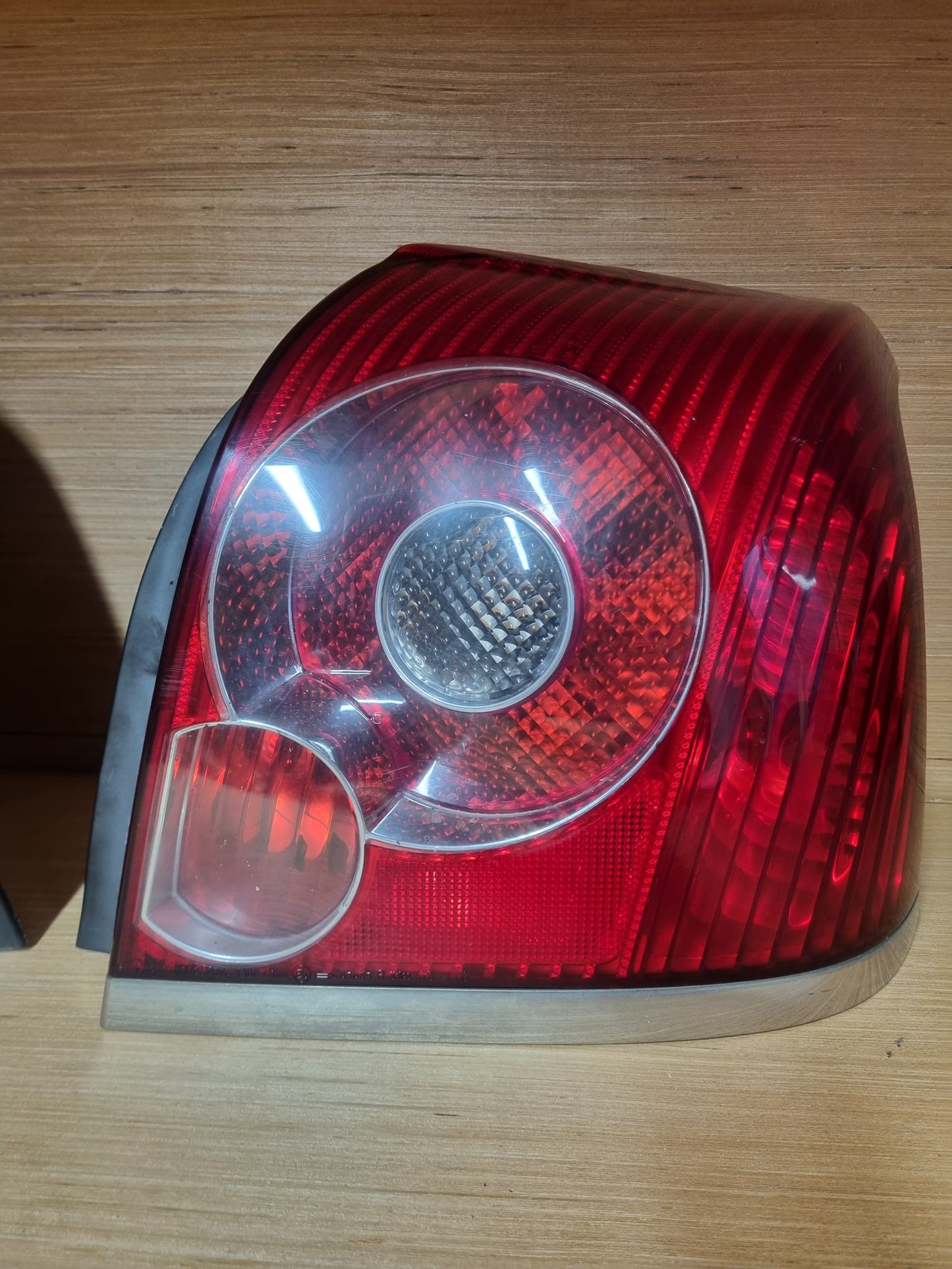 Toyota avensis facelift taillights used