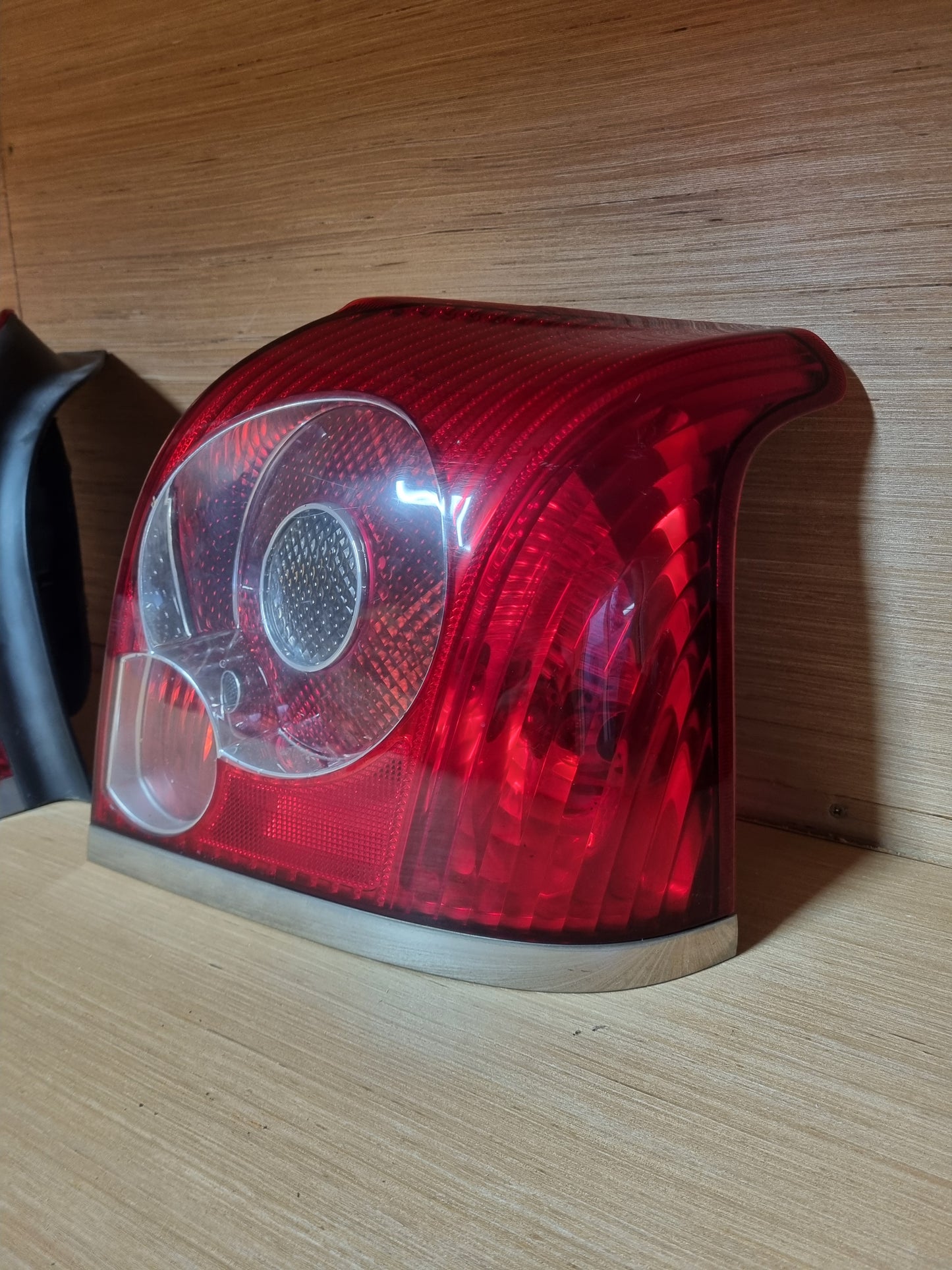 Toyota avensis facelift taillights used