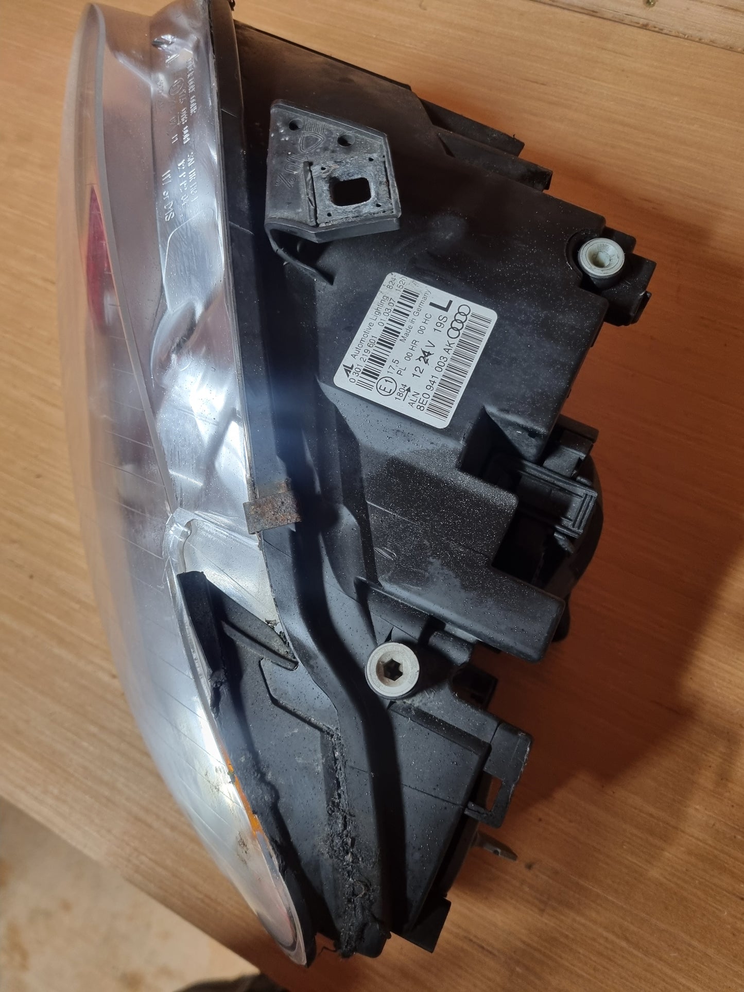 Audi a4 b7 used passanger headlight