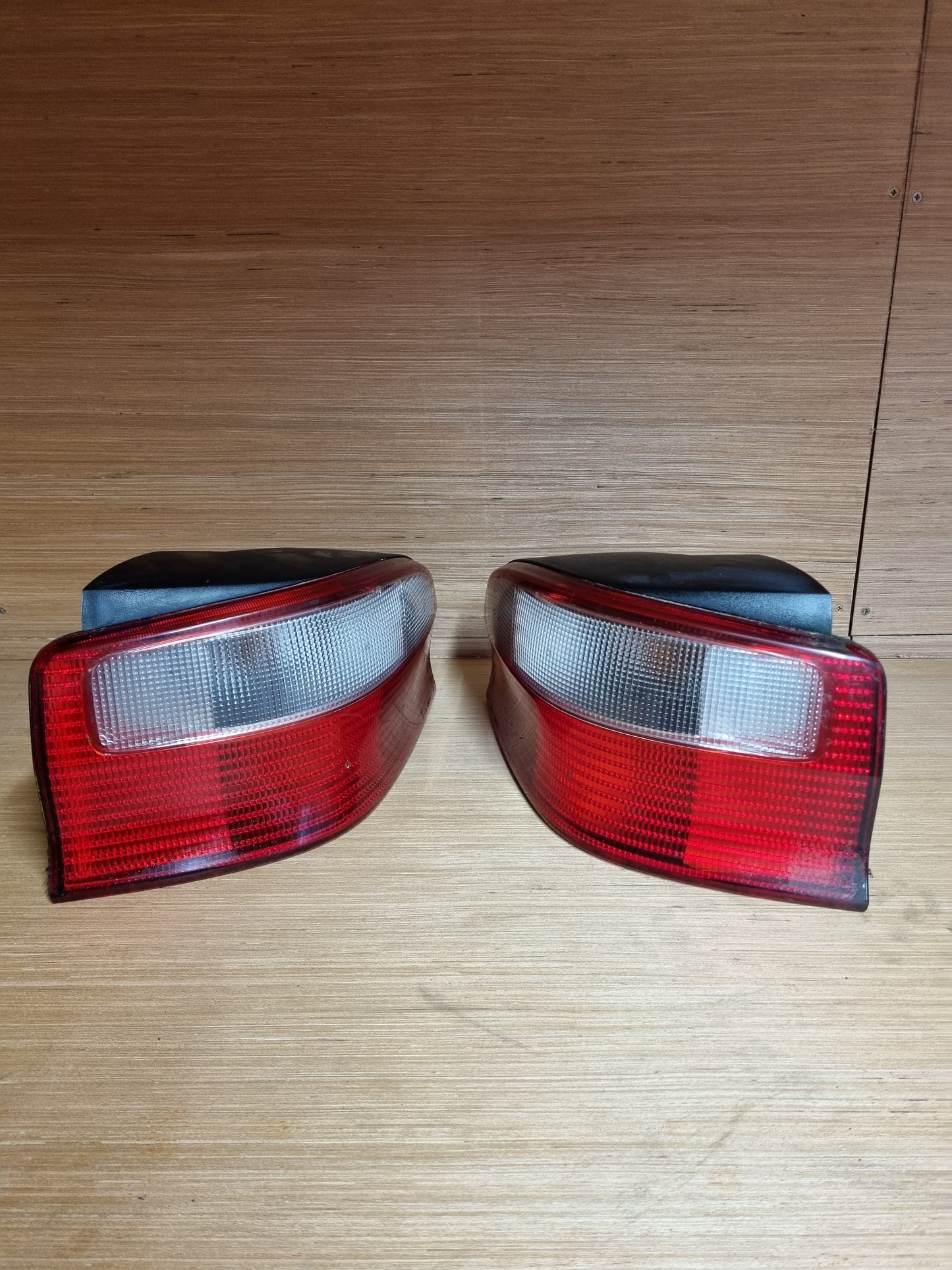 Used Citroen saxo taillights 2001