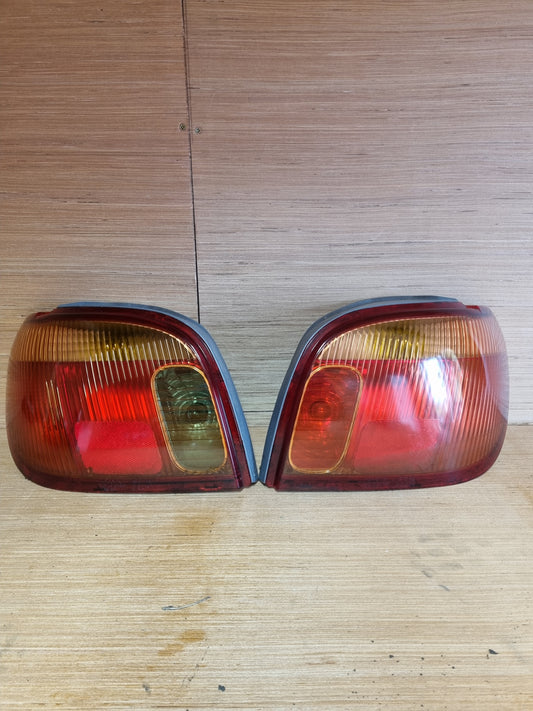 Toyota yaris taillights used