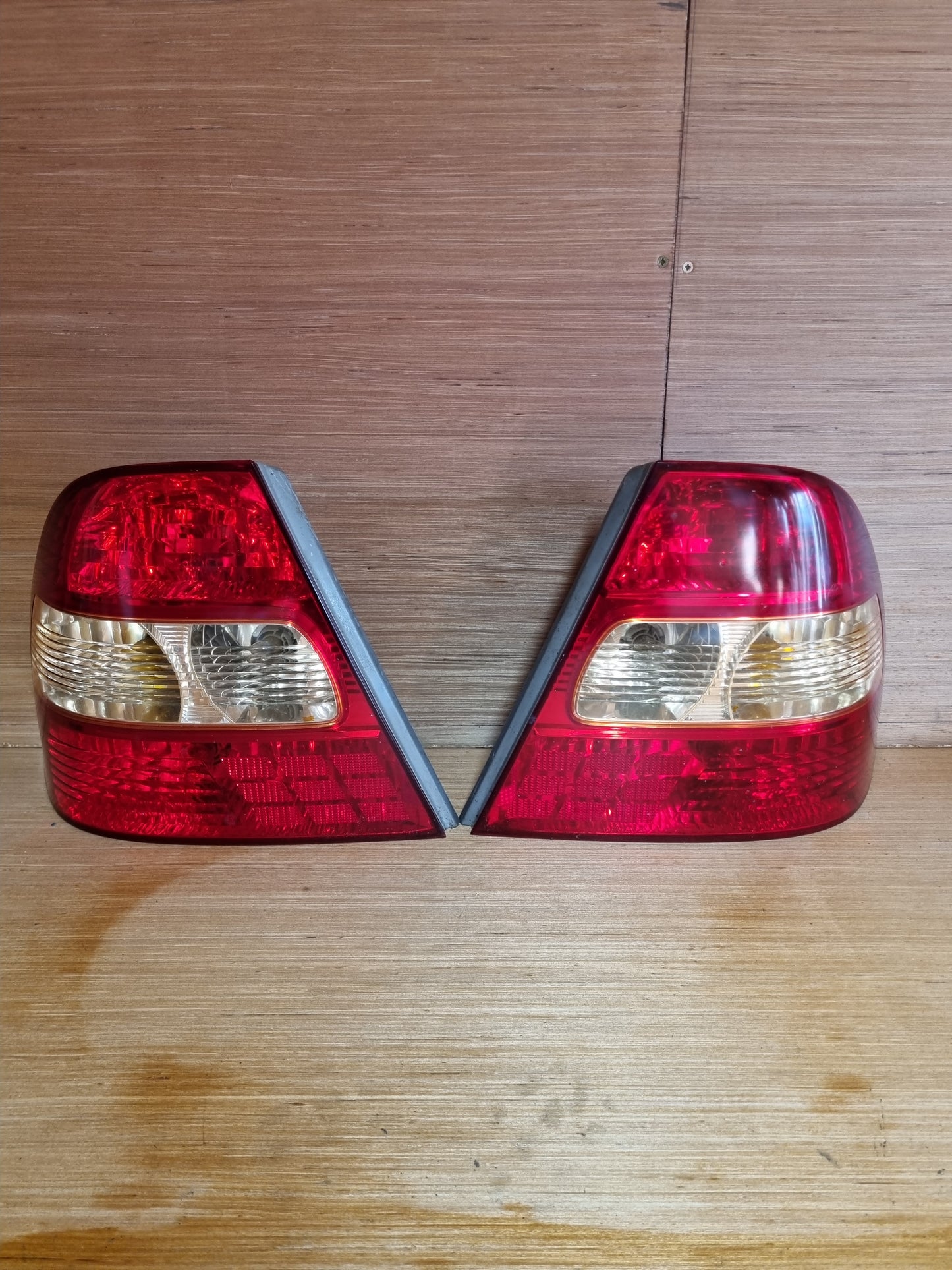 Toyota corolla 2003 taillights used