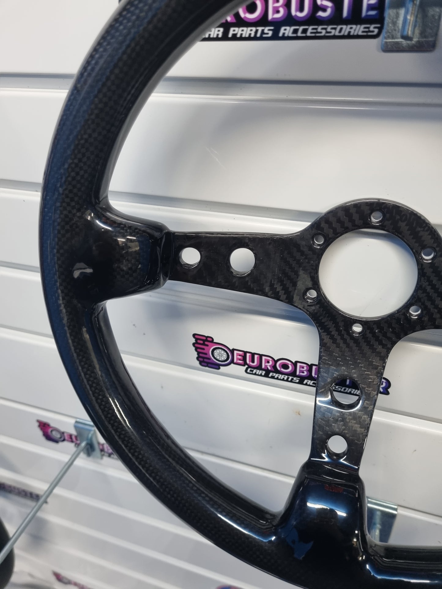 Carbon fibre steering wheel