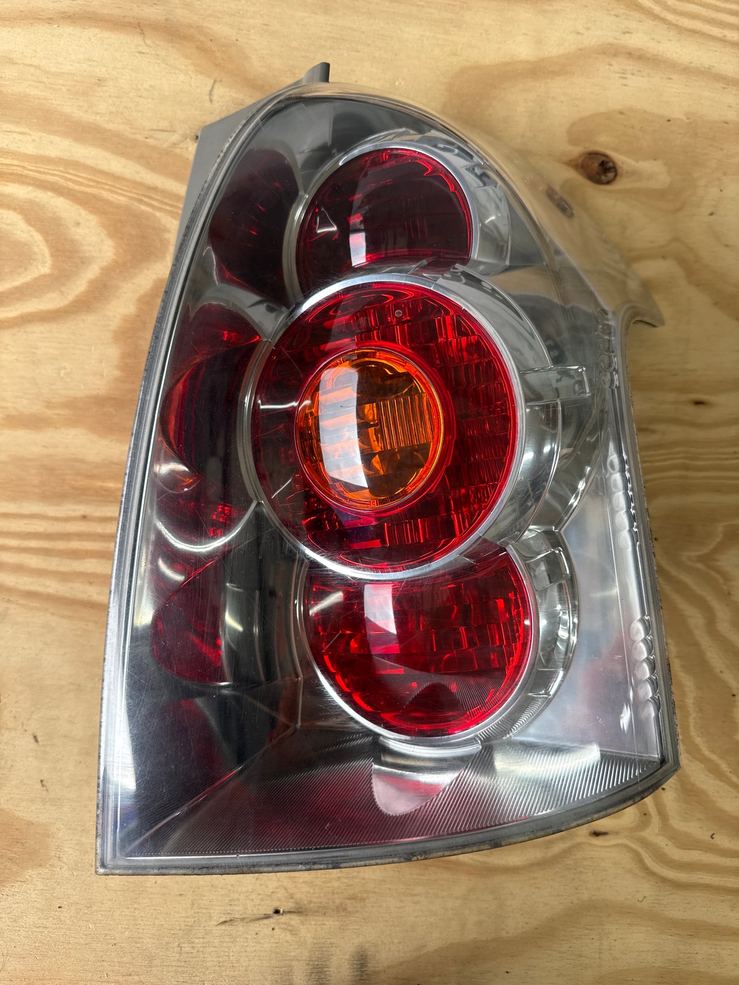 Toyota Corolla Verso AR10 Rear/tail lights 815500F050