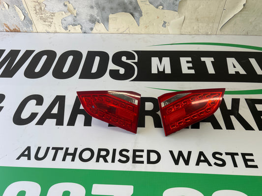 Audi A4 b8 09-11 R/L Tail Light