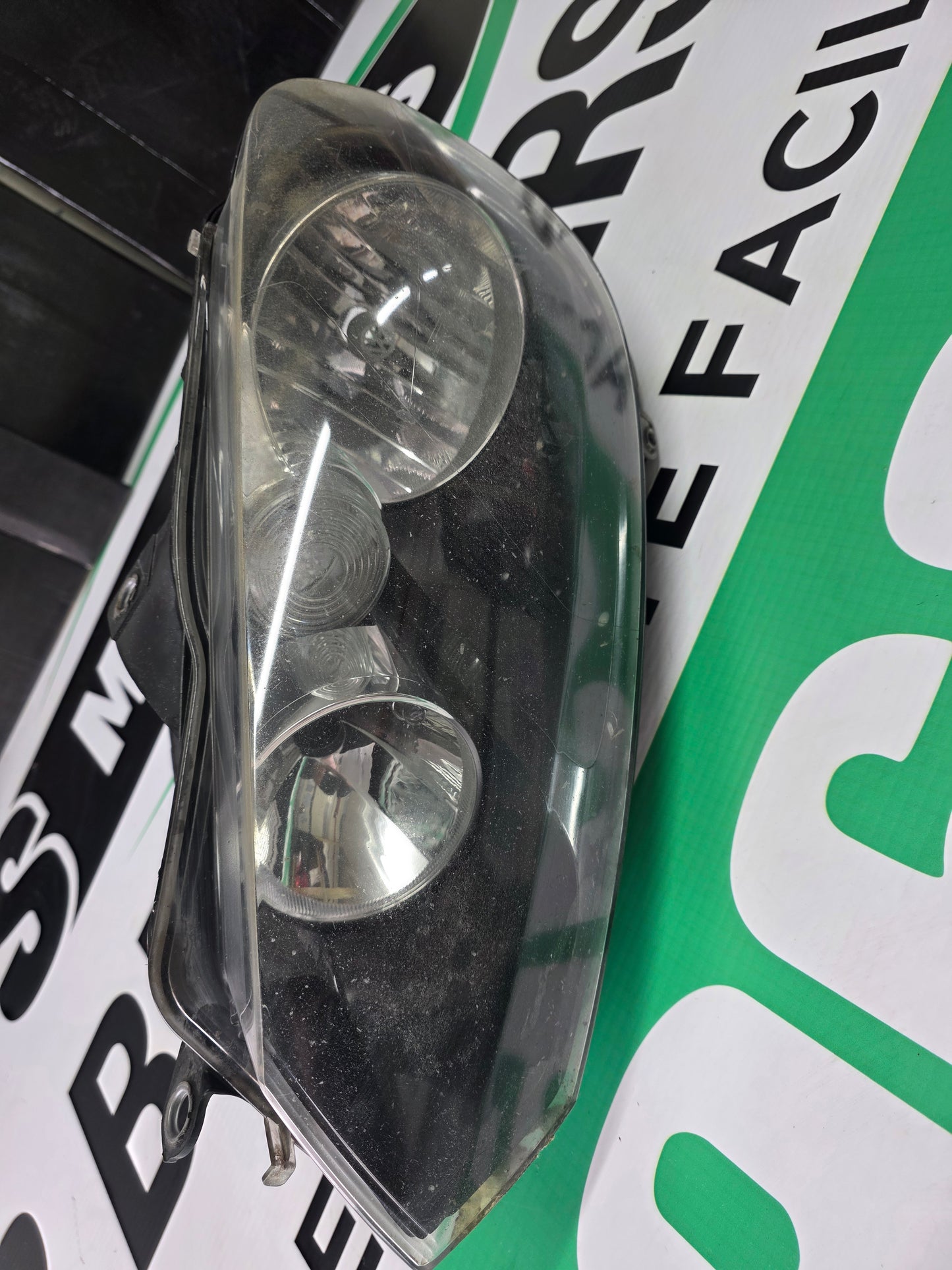 USED 10 VW MK6 GOLF HEADLIGHT PS