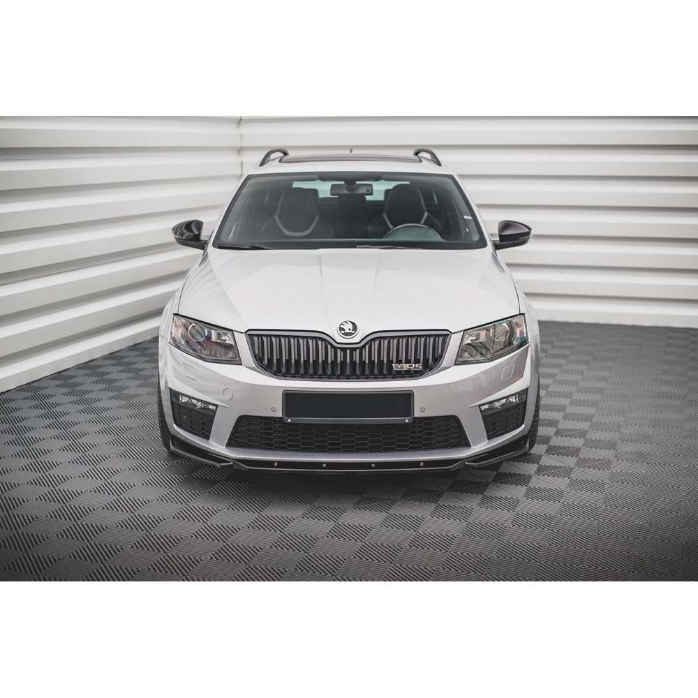Octavia MK3 RS Max V4 Front Lip