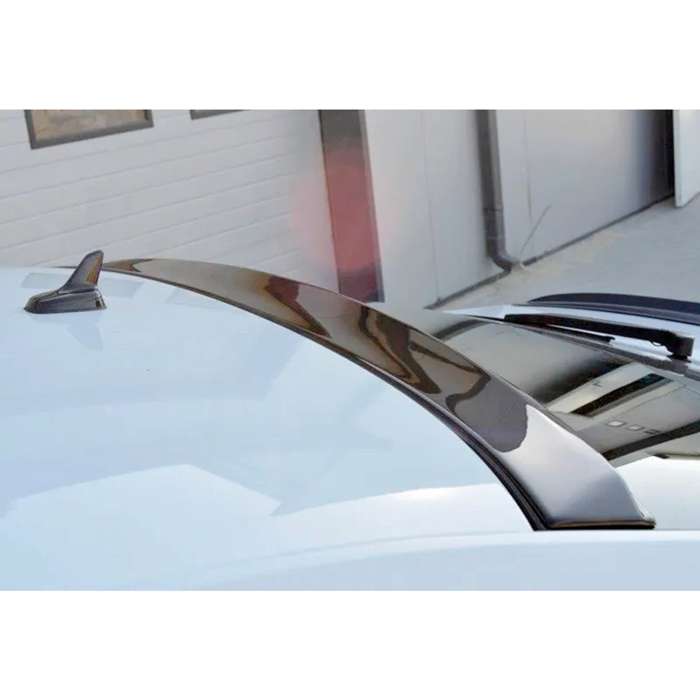 Skoda superb window spoiler