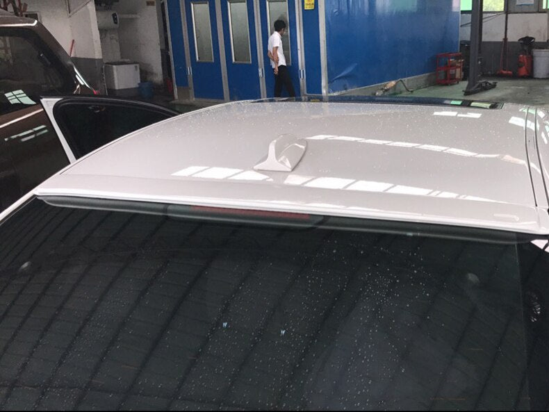 BMW E90 Roof Spoiler