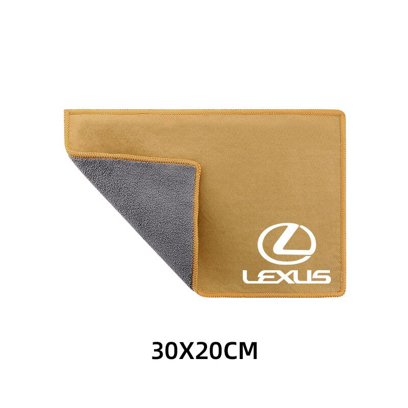 Lexus towels