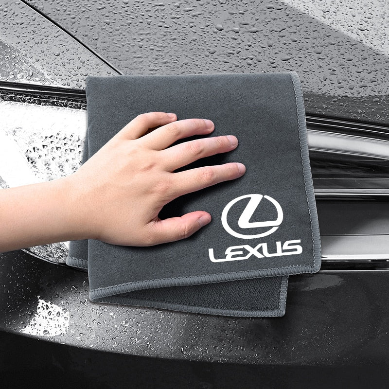 Lexus towels