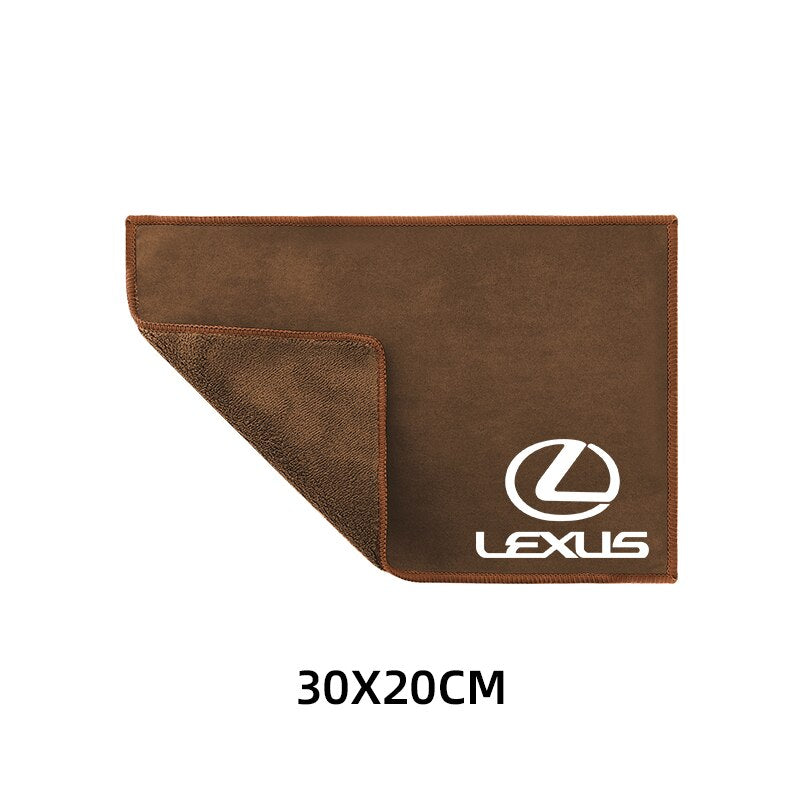 Lexus towels